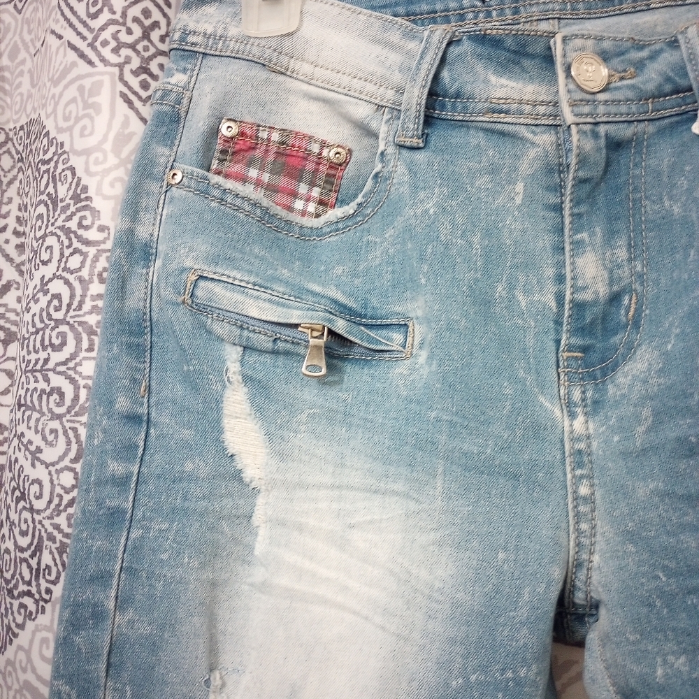 NWT Blue Topic Distressed Patchwork Paint Slapper SkinnyLeg Jeans Size Junior5/6 - Picture 8 of 12